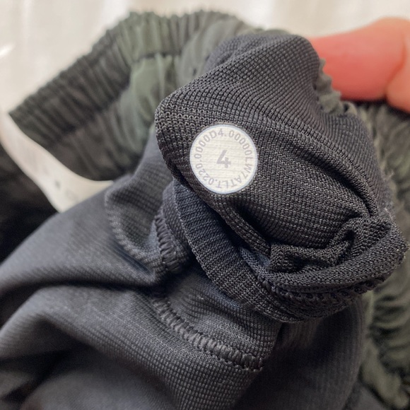 Hotty Hot Low Rise 4” (4) Incognito Camo Multi Gator Green - Picture 6 of 6